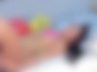 Live cam show with DaimondJohnson - Skinny on crypto-cams
