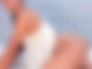 Live cam show with DaimondJohnson - Public Brown Hair on Camversity