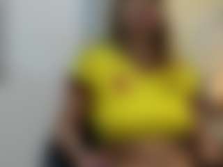 Live cam show with alana-johnson0 - Granny on Fling VIP Chat