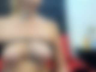 Live cam show with alana-johnson0 - Granny Squirt on CamSextacy