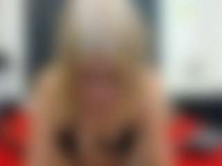 Live cam show with alana-johnson0 - Granny Squirt on Milf Play