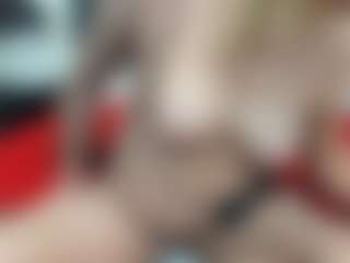 Live cam show with alana-johnson0 - Granny on Gym Cam Girls