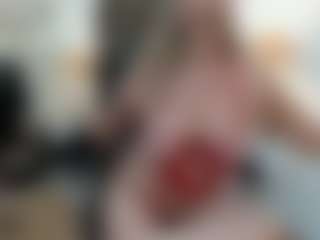 Live cam show with alana-johnson0 - Granny on Camsoda