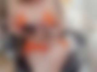 Live cam show with alana-johnson0 - Granny on sexylive.show