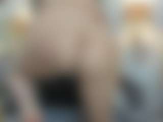 Live cam show with alana-johnson0 - Granny Big Ass on Camsoda