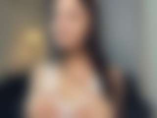 Live cam show with Beedream - Young Adult on AdultVida.com