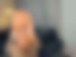 Live cam show with Beedream - Blue Eyes on TottyGirls