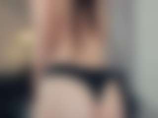 Live cam show with Beedream - Camel Toe on galaxygirlnitro.com