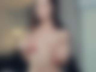 Live cam show with Beedream - Blue Eyes on Fling VIP Chat