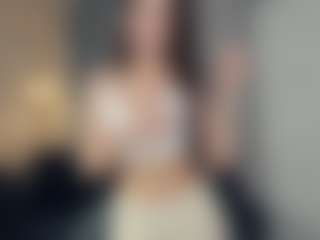 Live cam show with Beedream - Camel Toe on StripNow