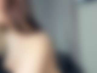 Live cam show with Beedream - Blue Eyes on https://playwithruby.com