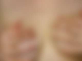 Live cam show with Blair and Hild - Ass Bouncing on Dolls Live