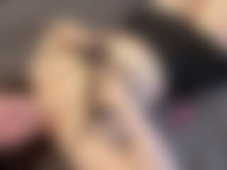 Hild's Live Sex Cam Show