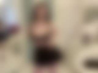 Live cam show with Hild - Pretty on LiveSexCams6