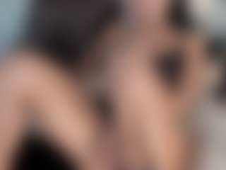 Live cam show with DollLoren26 - Upskirt on googirlz