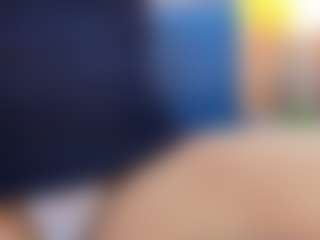 DollLoren26's Live Sex Cam Show