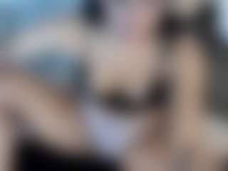 Live cam show with DollLoren26 - Nipple Piercings on eurowanks.com