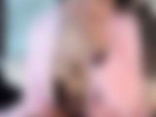 Live cam show with DollLoren26 - Nipple Piercings on Camsoda