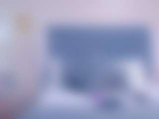 ZoeWillis's Live Sex Cam Show