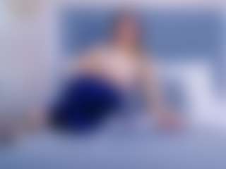 ZoeWillis's Live Sex Cam Show