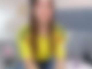 Live cam show with ZoeWillis - Cock Rating on Hubzter Live