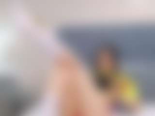 Live cam show with ZoeWillis - Bondage on Dolls Live