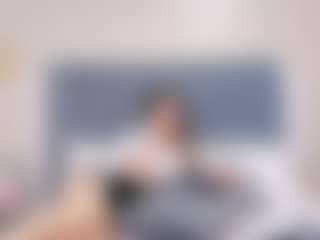 Live cam show with ZoeWillis - Cowgirl on CSO-WL