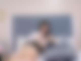 ZoeWillis's Live Sex Cam Show