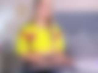 ZoeWillis's Live Sex Cam Show