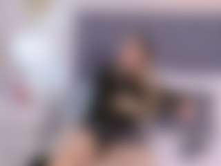 ZoeWillis's Live Sex Cam Show