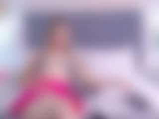 Live cam show with ZoeWillis - Bikini on Camming Site