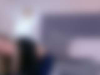 ZoeWillis's Live Sex Cam Show