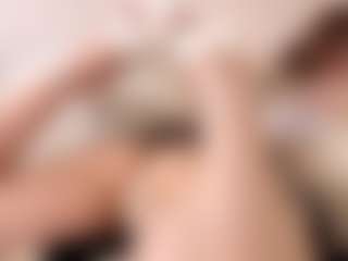 Live cam show with Melody - Normal on Camsoda