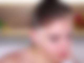 Live cam show with Melody - Amateur Brown Hair on fapnchat