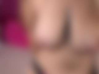 Live cam show with DanielaReign - Body Massage on Fapmatic.com