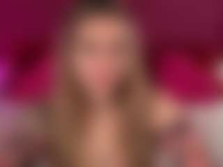Live cam show with DanielaReign - Body Massage on Camsoda