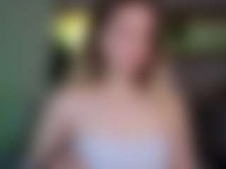 Live cam show with AlyshaHermenau - Thickthighs on Fapmatic.com