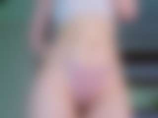 Live cam show with AlyshaHermenau - Flirt on Camsoda.co