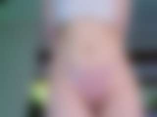 Live cam show with AlyshaHermenau - Game on galaxygirlnitro.com