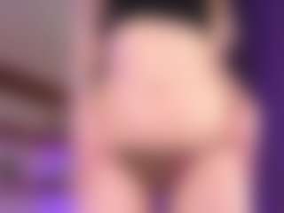 AlyshaHermenau's Live Sex Cam Show