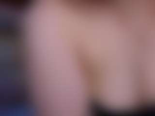 AlyshaHermenau's Live Sex Cam Show