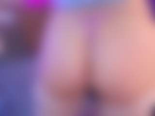 Live cam show with AlyshaHermenau - Nipple Play on Strip Flash - Live Sex Shows
