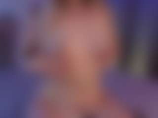 Live cam show with AlyshaHermenau - Gray Eyes on sexytreat.net
