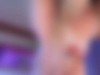 Show live cam dengan AlyshaHermenau - Tight di Camsoda