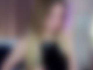 Live cam show with AlyshaHermenau - Flash on Camsoda Late Night