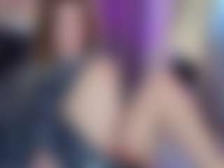 Live cam show with AlyshaHermenau - Stockings on Latina Girls