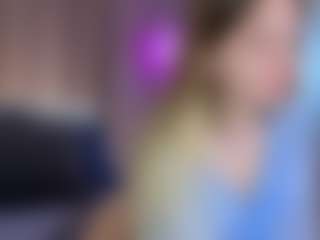 Live cam show with AlyshaHermenau - Slap on Camsoda