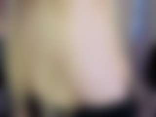 Live cam show with AlyshaHermenau - Bedroom Blonde Hair on Camsoda