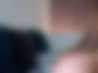 Live cam show with AlyshaHermenau - Bedroom Blonde Hair on xxxlivecams.org