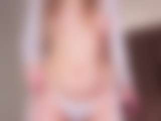 Live cam show with AlyshaHermenau - Flirt on Camsoda